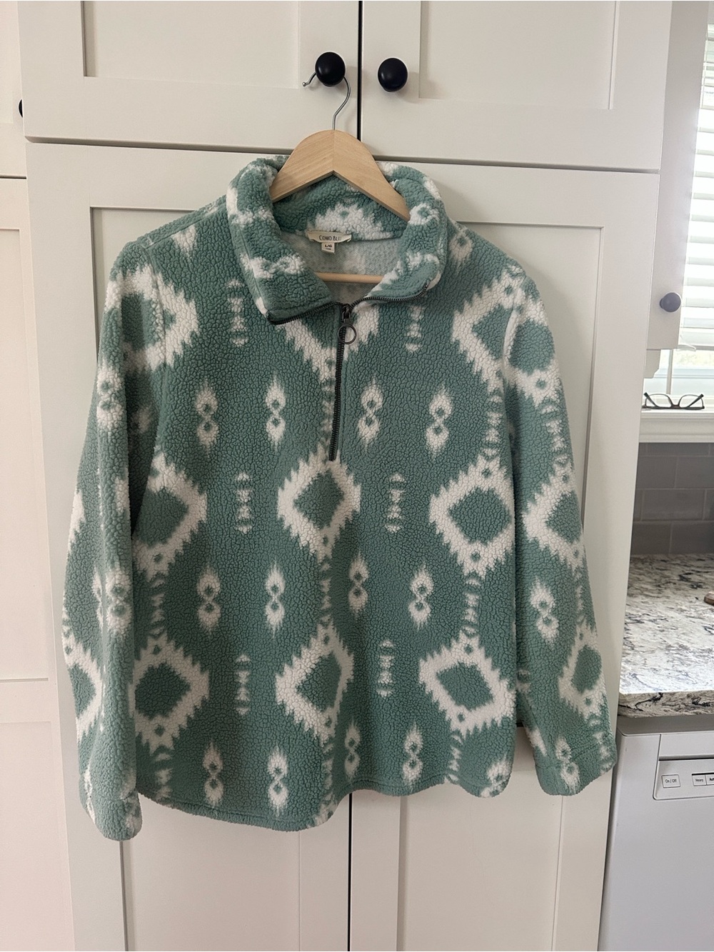 Cozy Mint & Ivory Aztec Sherpa Pullover‎